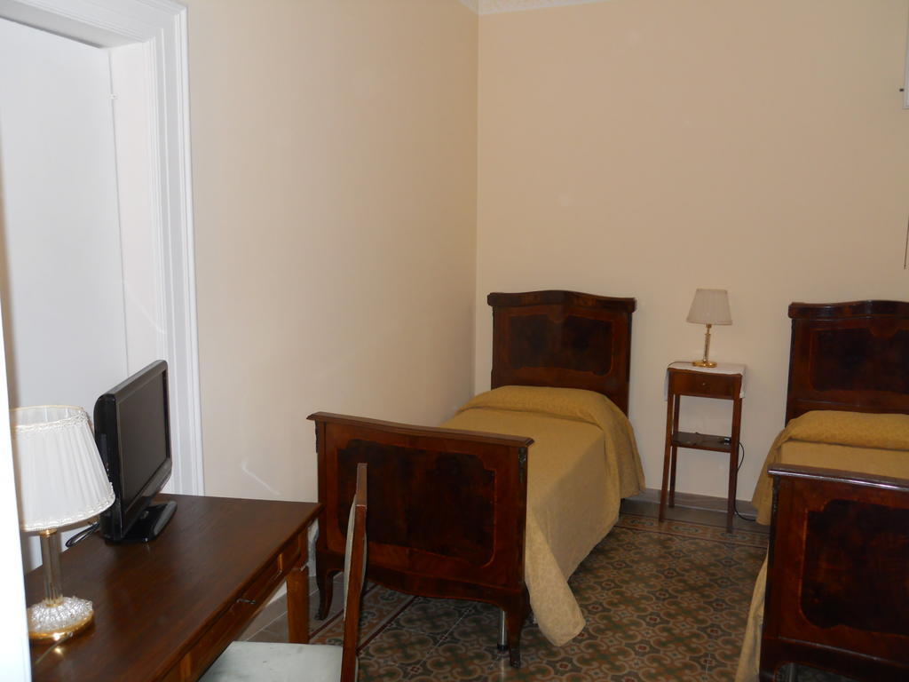 Bed and Breakfast Borgo Due Mari Tarento Habitación foto