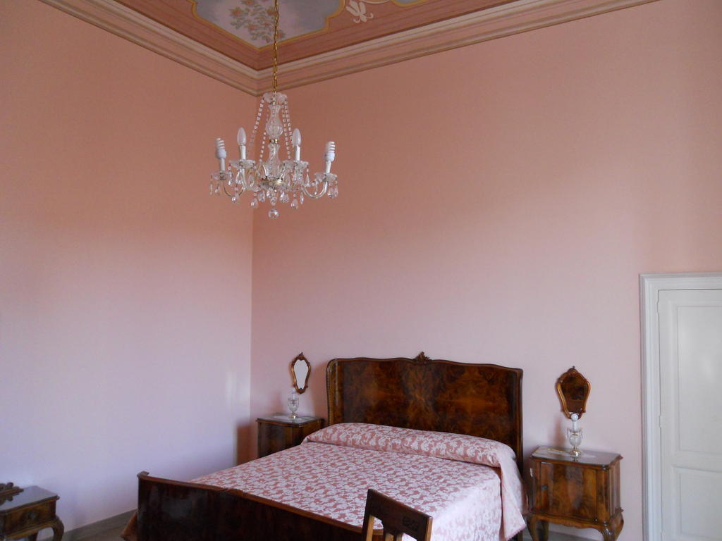Bed and Breakfast Borgo Due Mari Tarento Habitación foto